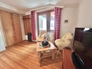 Haus Wallis by stayFritz - Ski-In Ski-Out Zimmer garni am Arlberg