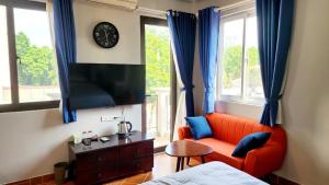 T Home Balcony Homestay
