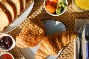 B&B / Chambres d'hotes Les Volets Violets : photos des chambres