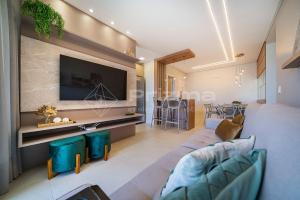 402 Bl 02 Waldgarten Bombinhas - 50 m do Mar e Frente Avenida - Condomínio de Alto Padrão - Piscina - Academia - Salão de jogos