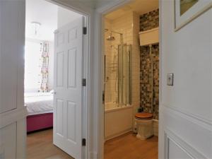 Armorel, 9 Burlington Place