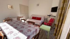 A 3-room apartment 5 minutes walk from the Palais des Festivals