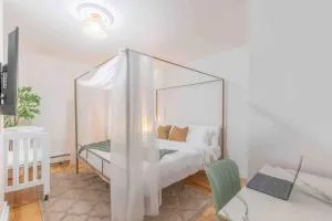 Sage Stay by the Train, We Pay Half Your Parking, Sleeps 10 and Central to Tons of Eating Spots and Nightlife - هوبوكين