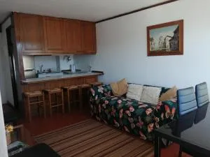 ARRIENDO TEMPORADA PARA 4 PERSONAS A PASOS DE REÑACA VIÑA DEL MAR CHILE - Renaca Bajo