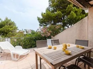 Villa T3 Mezzanine avec Piscine, Terrasse et Parking Privé, 5 min de la Plage - Narbonne - FR-1-409-37 - Fleury
