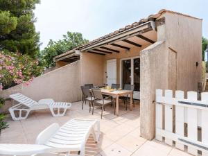 Villa T3 Mezzanine avec Piscine, Terrasse et Parking Privé, 5 min de la Plage - Narbonne - FR-1-409-37