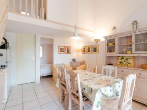 Villa T3 Mezzanine avec Piscine, Terrasse et Parking Privé, 5 min de la Plage - Narbonne - FR-1-409-37