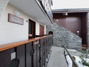 Appartement 2 pièces rénové avec balcon et casier à ski au cœur de Montchavin - FR-1-181-2533