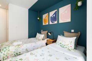 Host Wise - Restful Minimalist Flat - Balcony