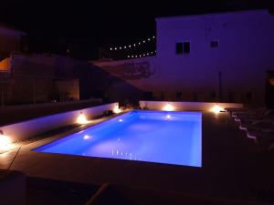 Amplio apartamento con terraza privada, piscina compartida en Arico