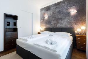 Luxury 2 bedroom apartment with king-size beds