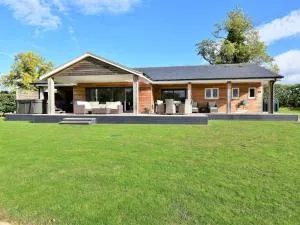 4 bed in Oswestry 73291 - Kinnerley