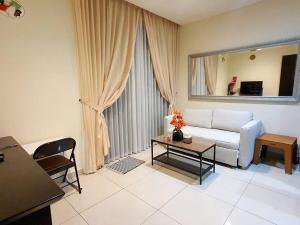 Central Park Residence Podomoro Condo for Four