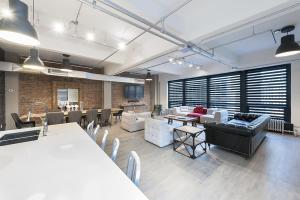 The Holland Hotel by Simplissimmo