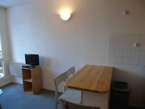 Studio cosy 3 pers. à 20m du télécabine, balcon, draps inclus - FR-1-561-1