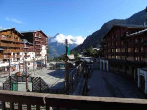 Studio cosy 3 pers. à 20m du télécabine, balcon, draps inclus - FR-1-561-1