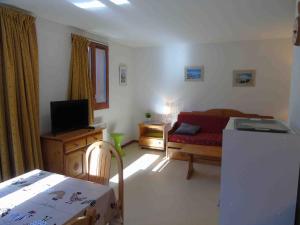 Appartement 2 pièces + cabine, 6 pers, à Valfréjus, draps inclus, animaux admis - FR-1-561-15