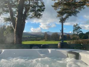 Mountain View Cottage, Hot Tub , Stunning Views