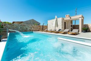 Romantic villa with pool, and whirpool, sauna, near sandy beach - by Traveler tourist agency Krk ID 2379 br 3