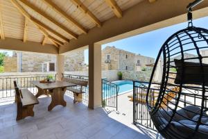 Romantic villa with pool, and whirpool, sauna, near sandy beach - by Traveler tourist agency Krk ID 2379 br 3