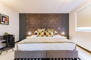 NEW Cheerful Family Friendly Roma Norte Condo