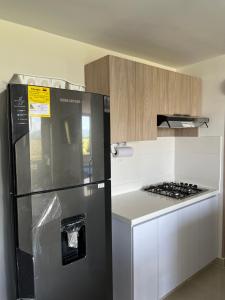 Apto de lujo. Ricaurte-Girardot