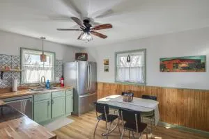 Pet-Friendly Hiawatha Retreat with Private Yard! - Hiawatha