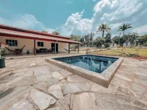 Chácara Santa Ana com piscina aquecida - 戈亚内西亚