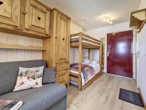 Studio cosy au pied des pistes avec balcon - FR-1-344-1038