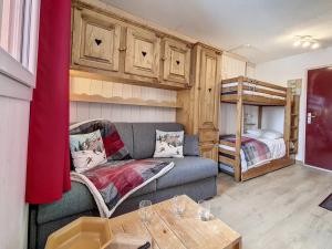 Studio cosy au pied des pistes avec balcon - FR-1-344-1038