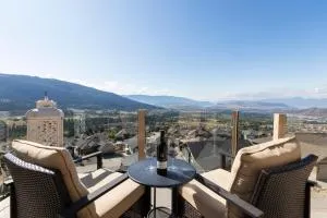 Stunning 5 bed house on Silver Star mountain - Enderby