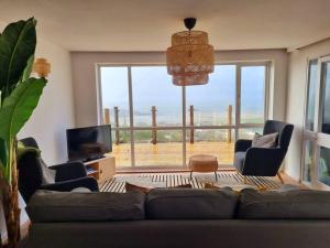 1Rosemount -Marazion - Iconic view of St Michaels Mt, Sea, Beach, 2xParking, Netflix Prime