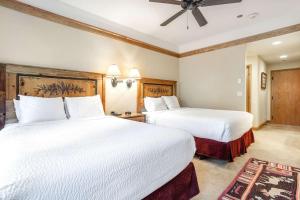 Charter at Beaver Creek E125 studio