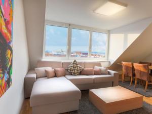 Penthouse Apartment with Terrace and City View room in SKY9 Penthouse Apartments