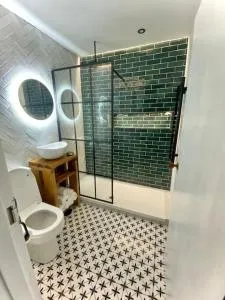 Pretty fancy staycation - South East London / Kent - Bickley