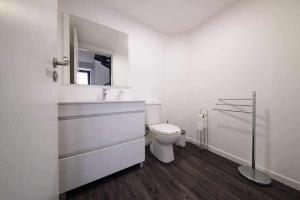 Lombo do Doutor Cottage 2 by Mth