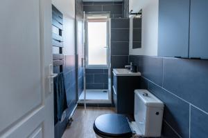 Maisons d'hotes La Saint-Quentinoise chambre privee amande : photos des chambres