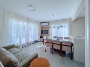 259 - Lindíssima Cobertura, a 50m da praia de Canto Grande