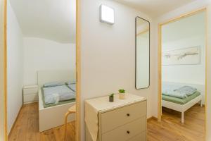 2 bedroom apartment in the Dob street, Emerald