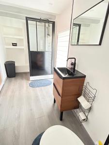 Appartements Maison Cosy , parking gratuit , 5 min aux Auxerre : photos des chambres