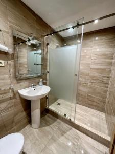 Bel Appartement à Marrakech en Résidence avec Piscine - Fibre & Netflix