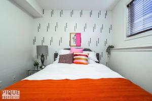 Chic Modern Vibes - Sleeps 6 - Netfix - Wifi - Long Stays