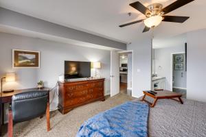 Waterfront Gem with Balcony and Views in Osage Beach