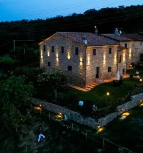 Agriturismo Fonte Belvedere - 科莱萨尔韦蒂