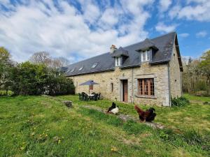 Semi-detached house in the castle park, Bénodet