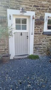 PINE COTTAGE- 5 minutes Francorchamps - charme -piscine-calme-jardin