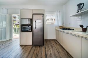 Apartamento 3 dormitórios - 50 metros da Praia de Bombinhas