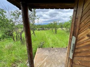 Kazanlak Cottage Shelter Country House with 1 Room and 1 Attic - No electricity, No Water, with Outhouse