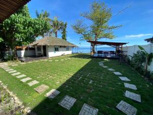 Angelitos Beach House Villa 2