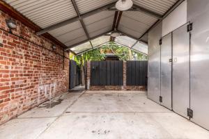 By the Bay Elegance - Brighton Living